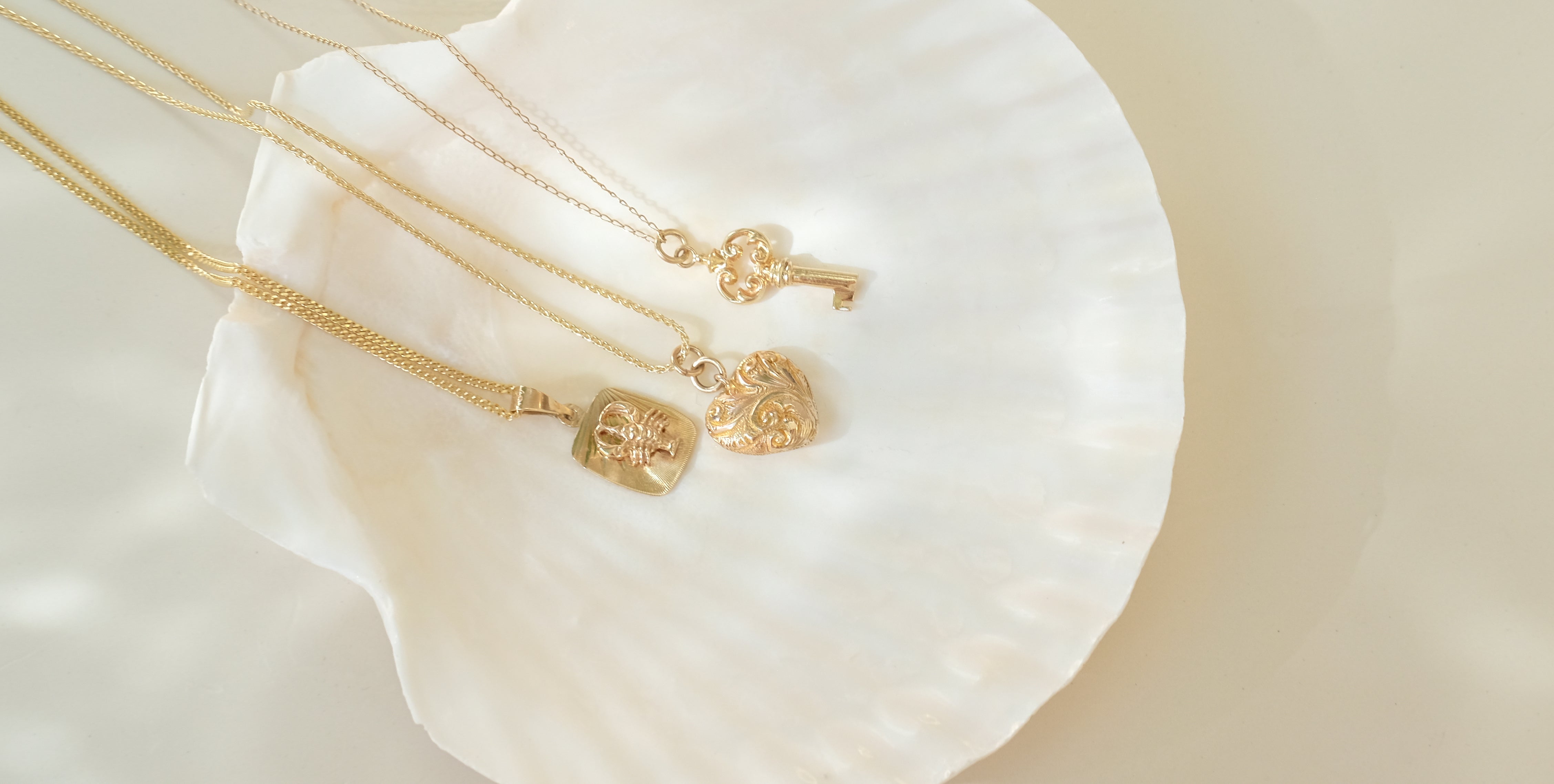 Necklace Stacking: The Basics