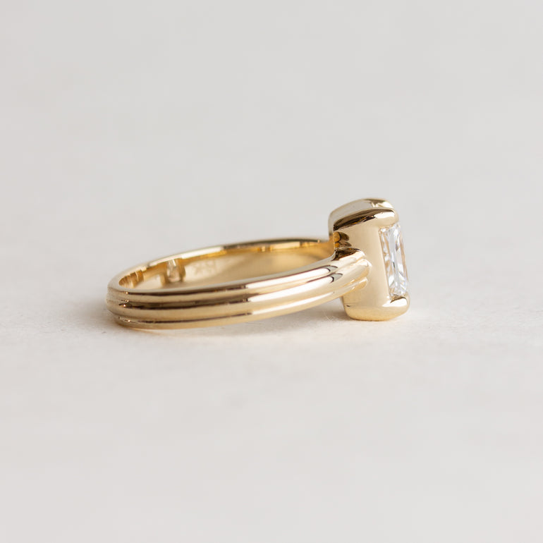 Art Deco Radiant-cut Engagement Ring