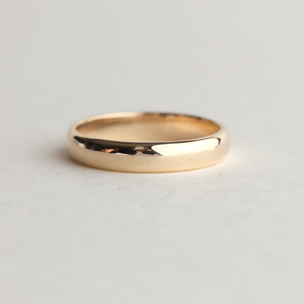 HALF ROUND WEDDING BAND, Vancouver - Evorden