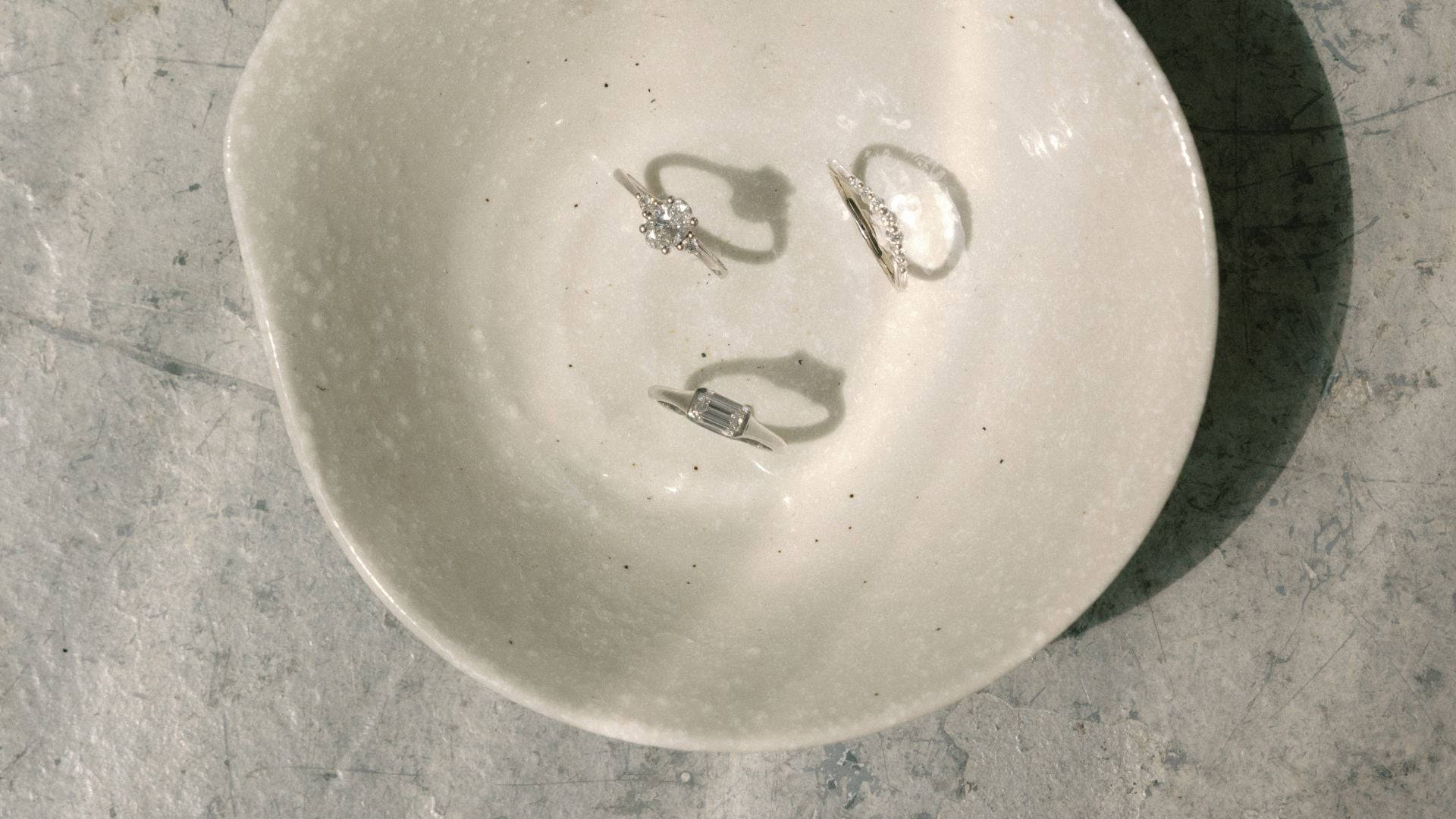 What's the Difference Between White Gold & Platinum?