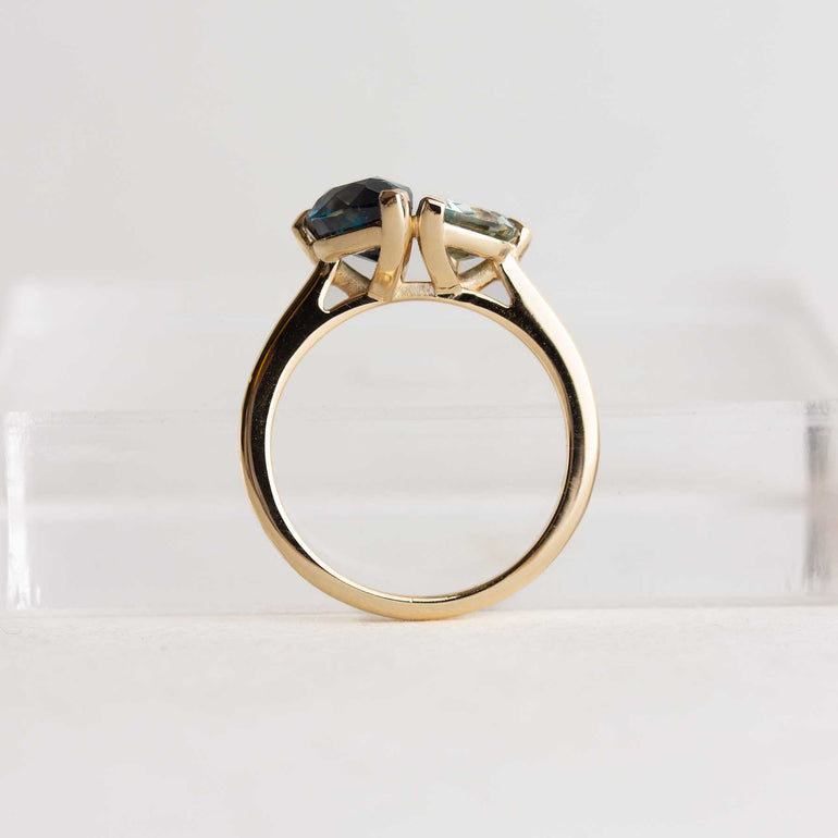Pear Teal Sapphire Toi et Moi Ring