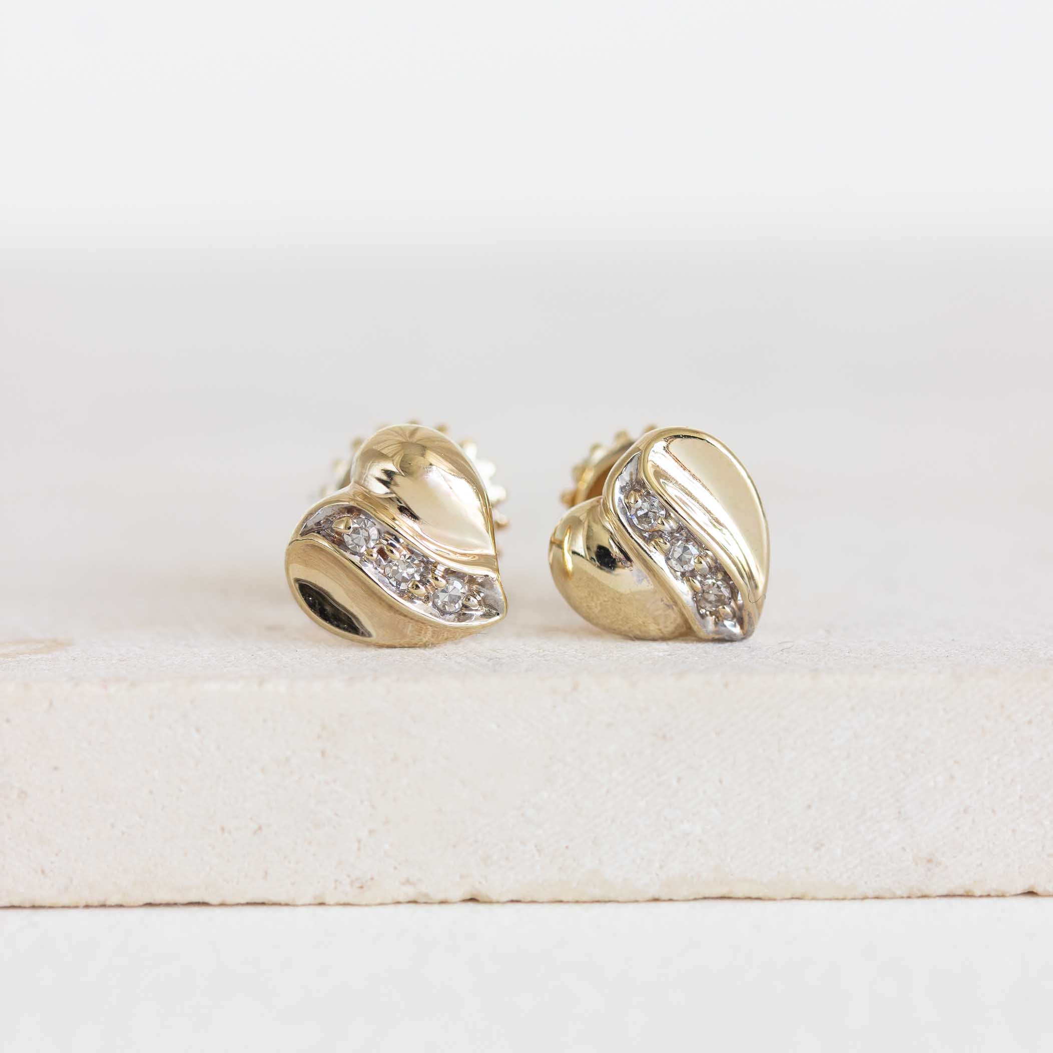 Yellow Gold Heart-Shaped Earrings with Diamonds