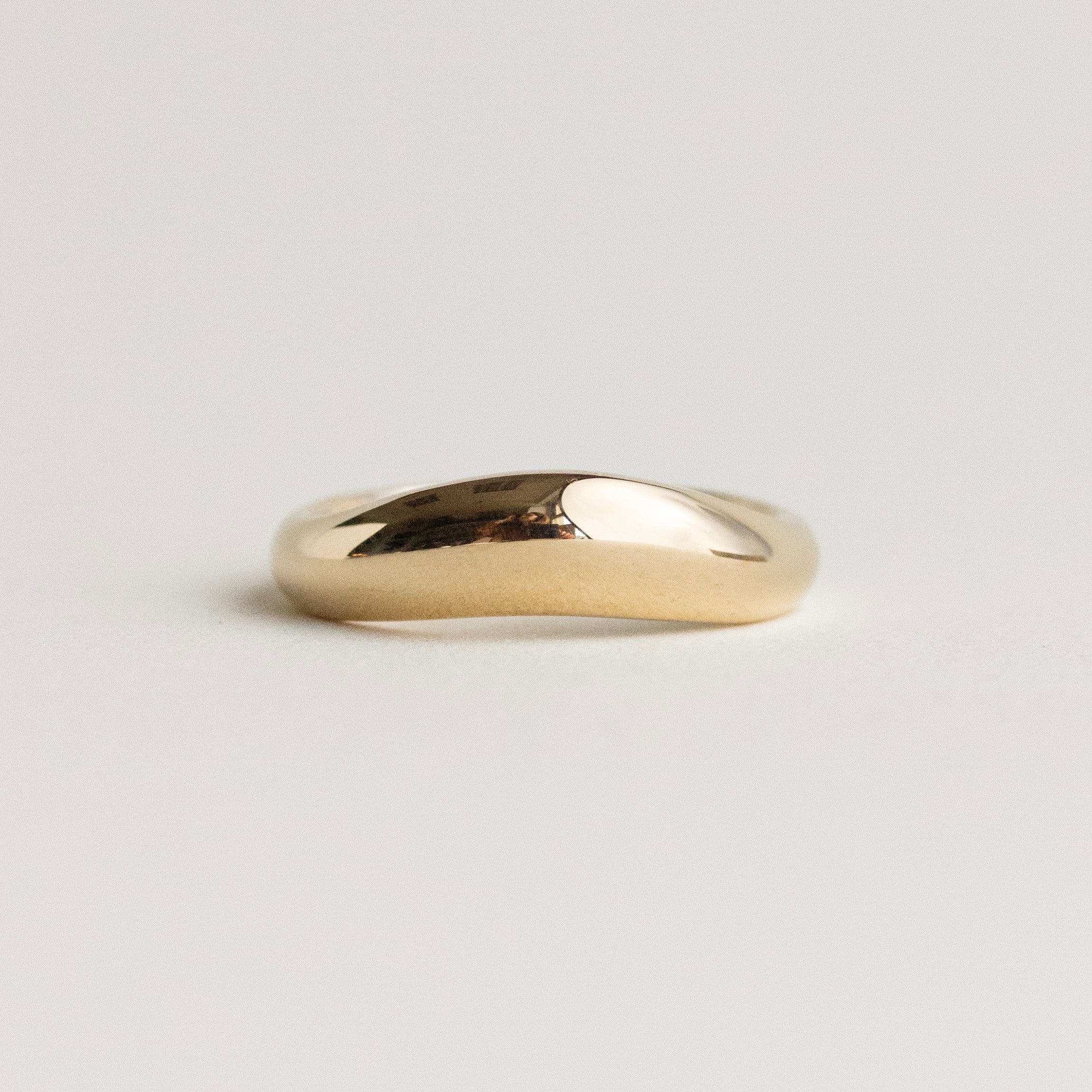 Chunky Contour Wedding Band