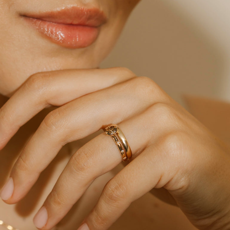 Compass-set Champagne Diamond Engagement Ring