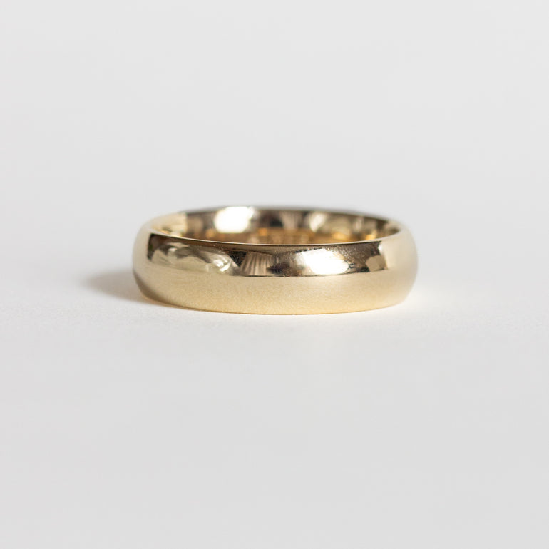 14k yellow gold half round vintage band