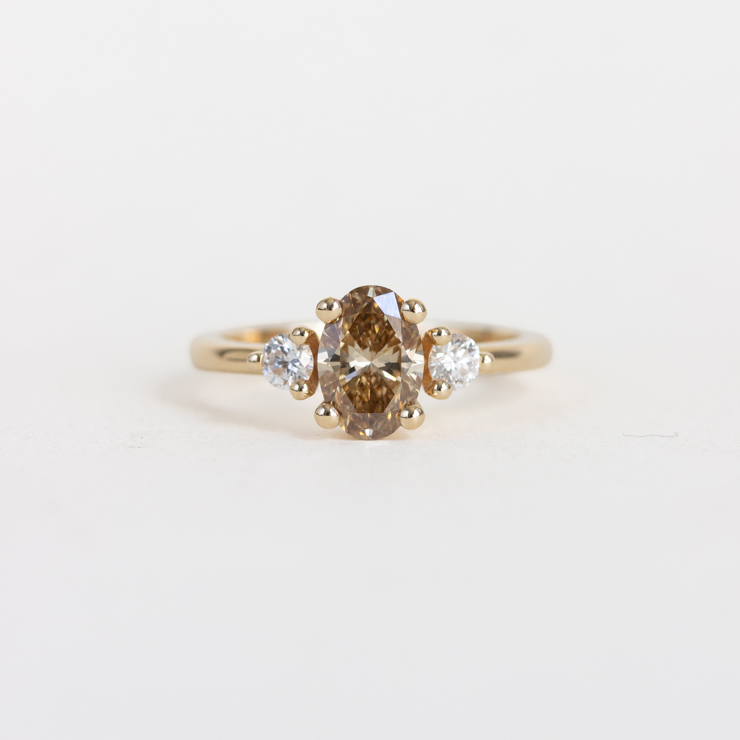 Thea Ring