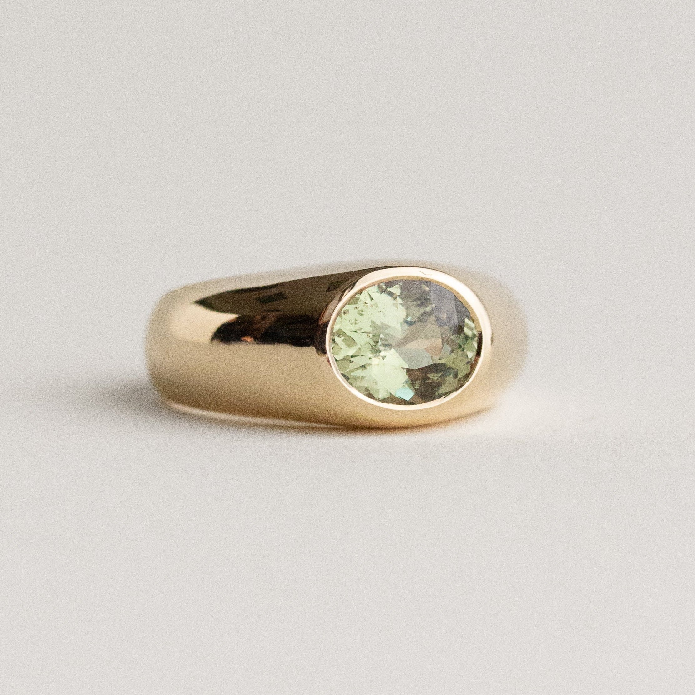 Evorden-engagement-ring-signet-east-west-chunky-oval-sage-sapphire-jewelry-wedding-2522x-2522xjpg
