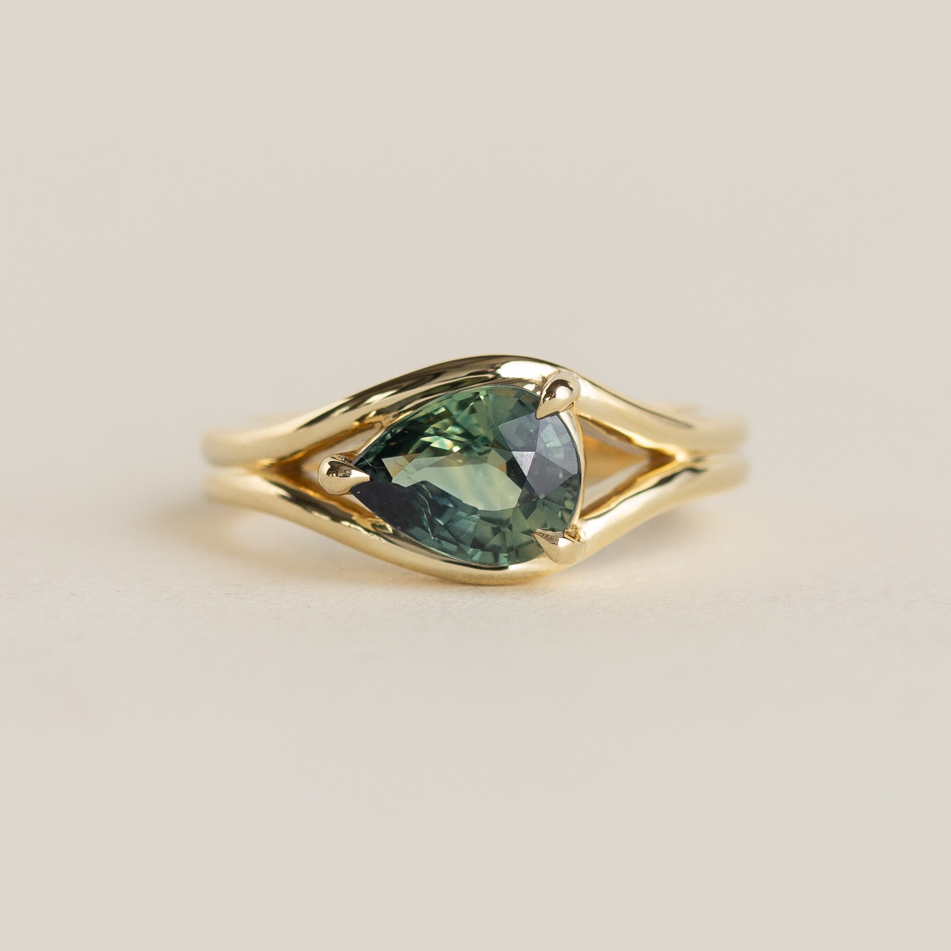 Lola Ring