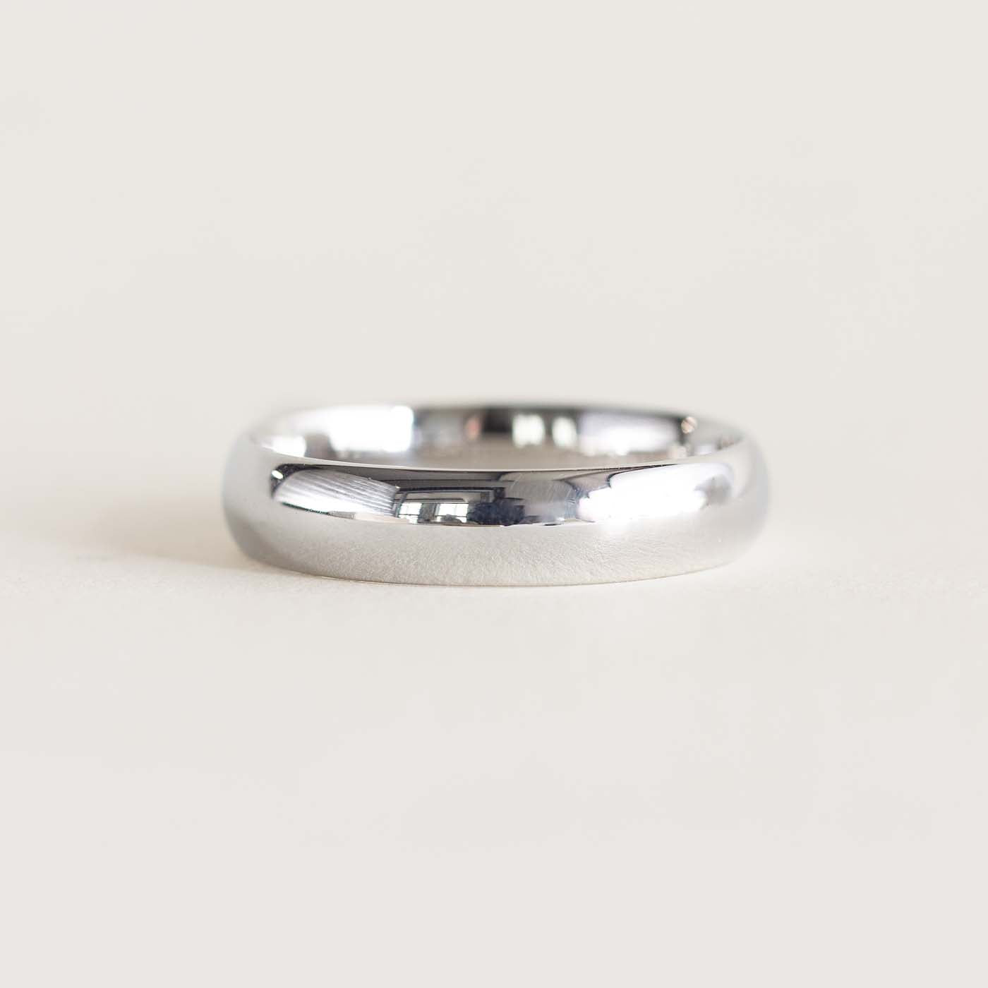 Platinum Wedding Band