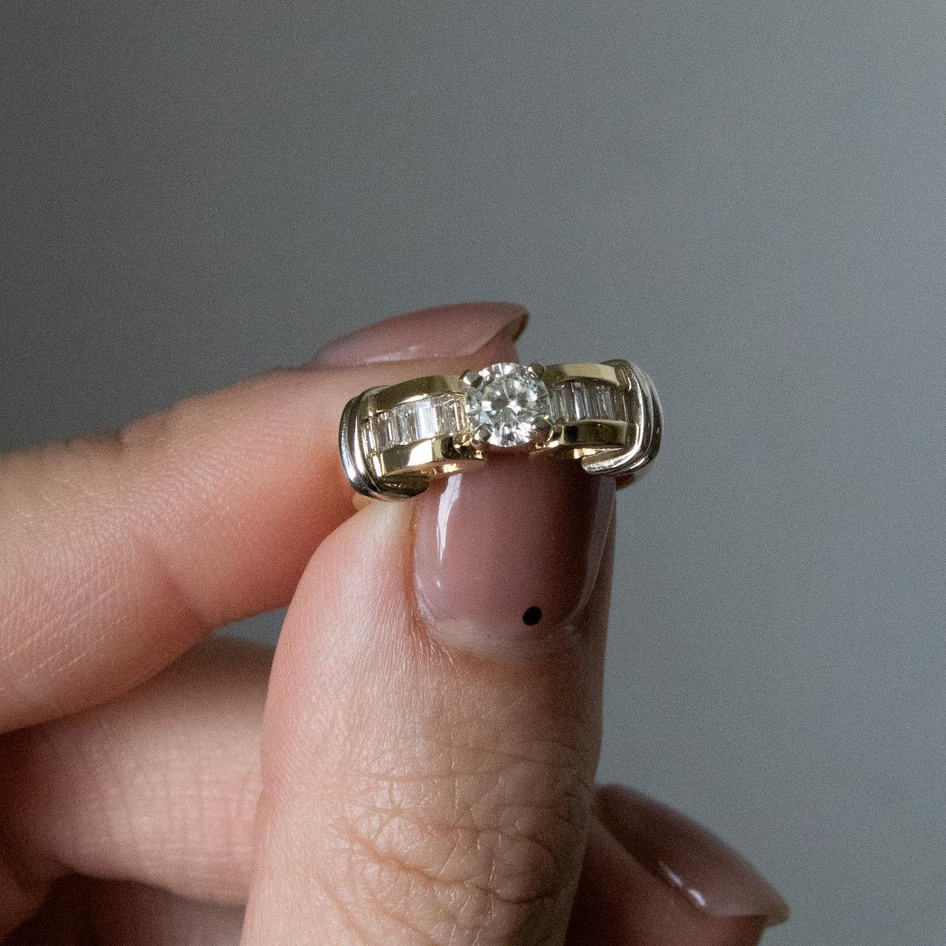 Vintage Round Baguette Diamond Ring