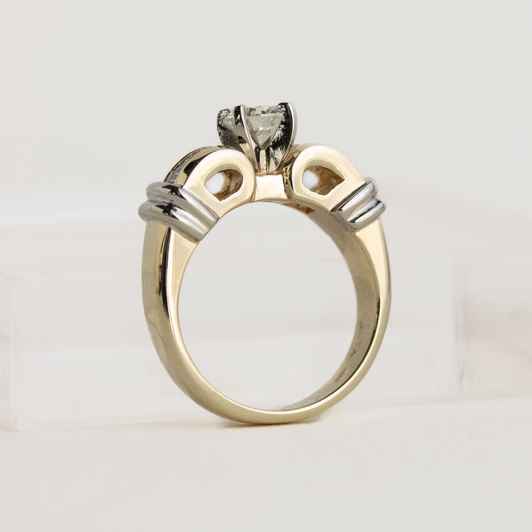 Vintage Round Baguette Diamond Ring