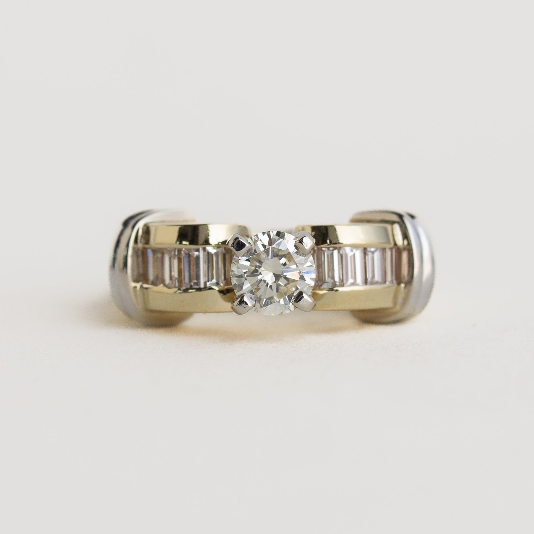 Vintage Round Baguette Diamond Ring
