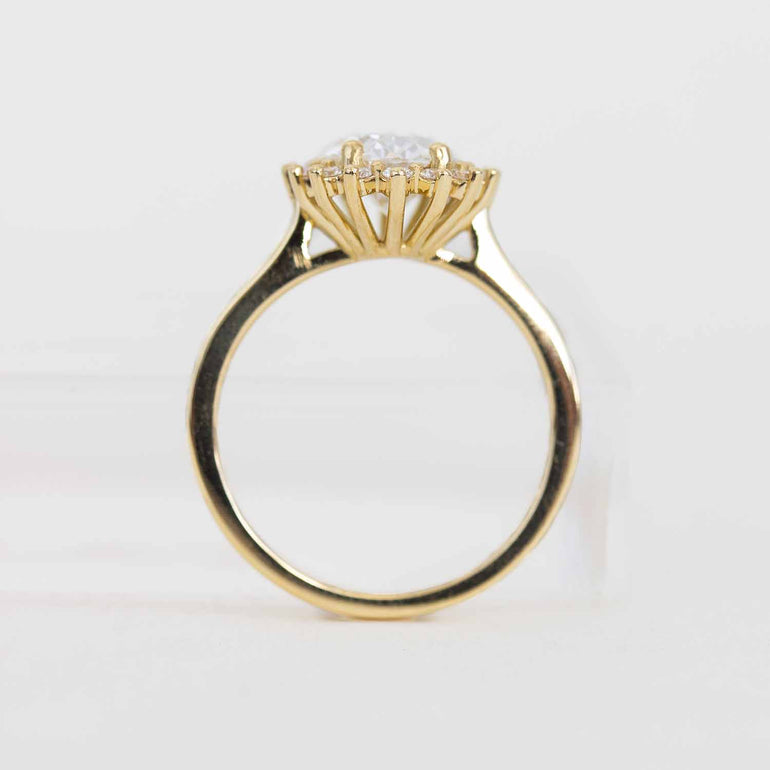 18K yellow gold diamond halo ring