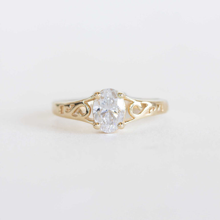 Vintage Scroll Motif Lab Diamond Ring