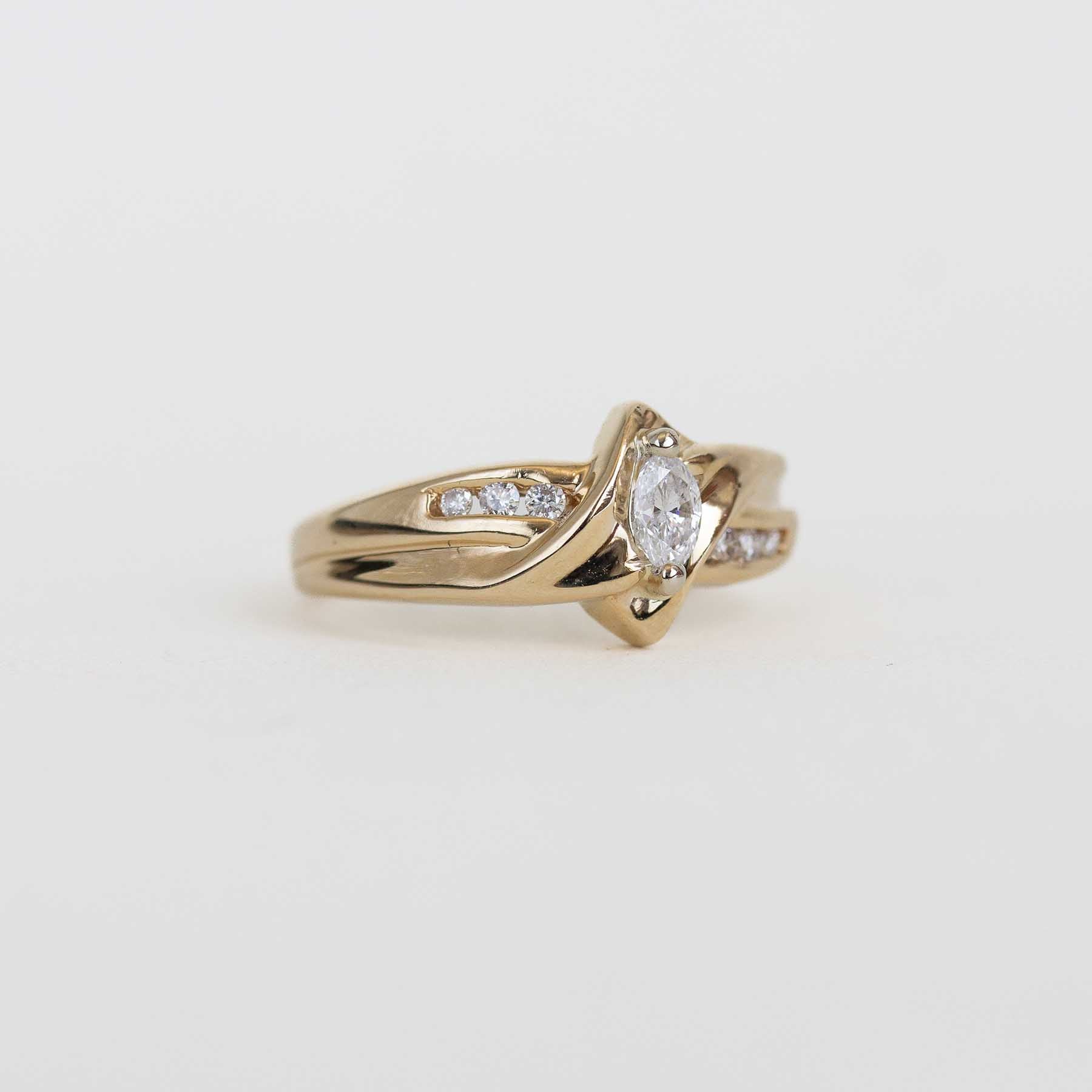 Vintage Gold and Diamond Ring