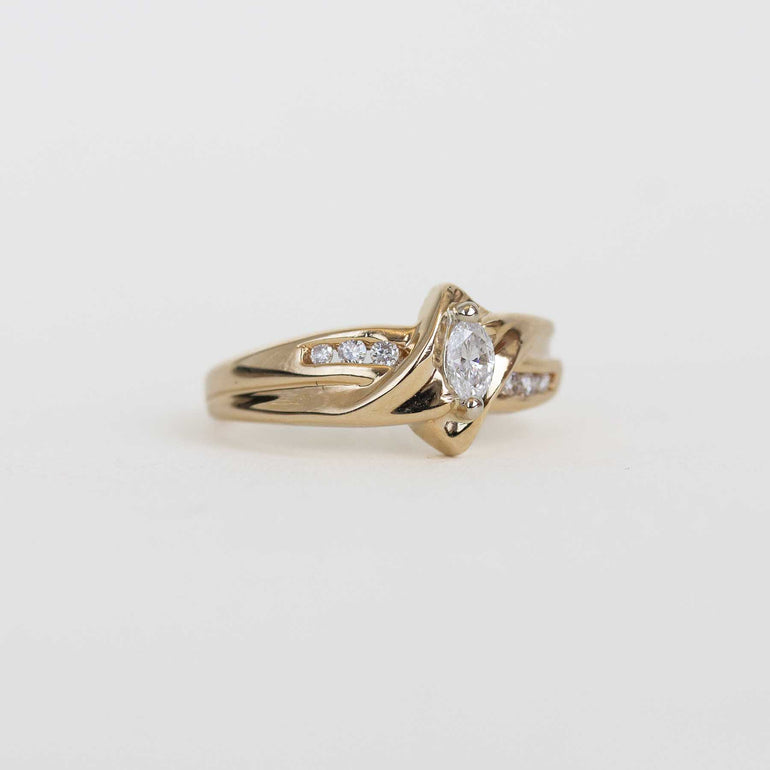 Vintage Gold and Diamond Ring