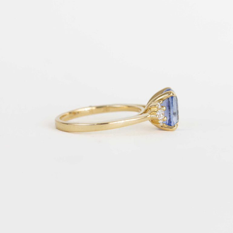 blue sapphire cushion engagement ring