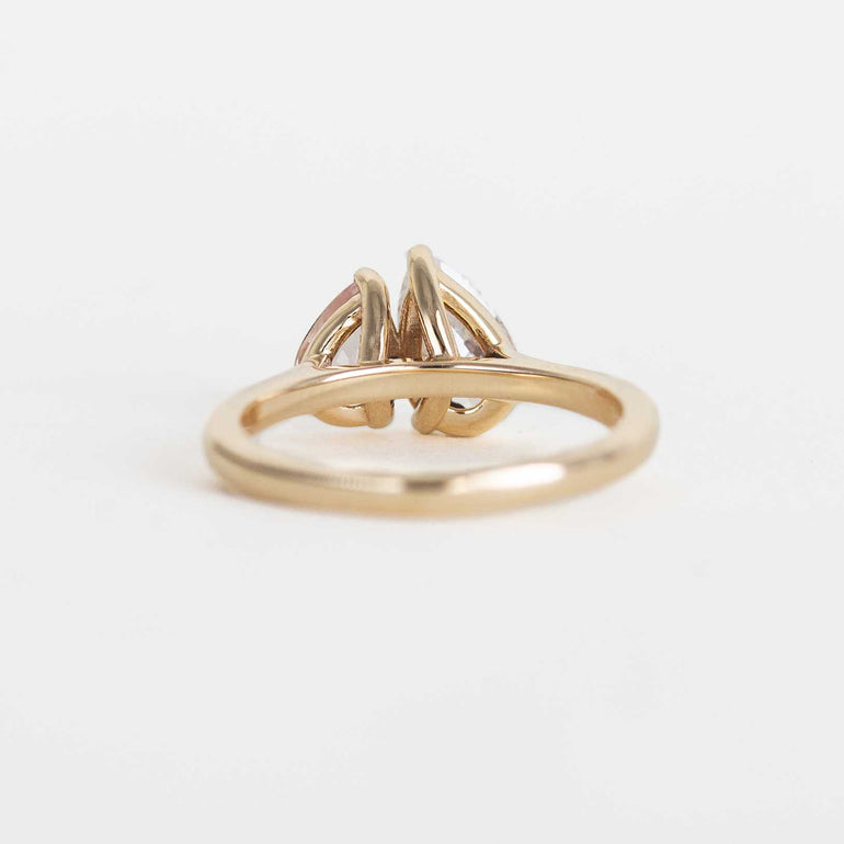 Toi et Moi ring with Laboratory-grown Pear Diamond and Pink Sapphire