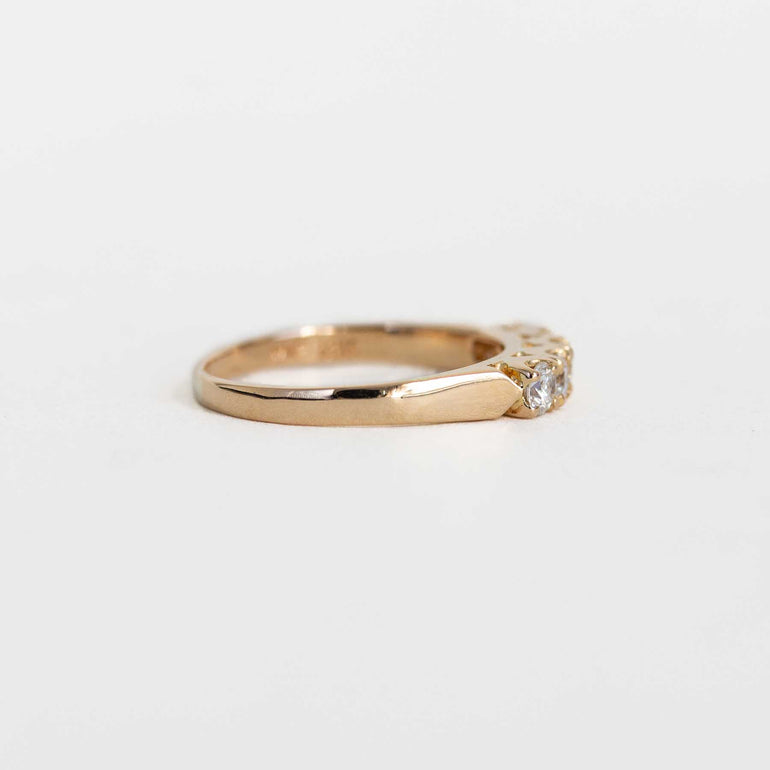 5-Stone Diamond Ring with Yellow Gold Band