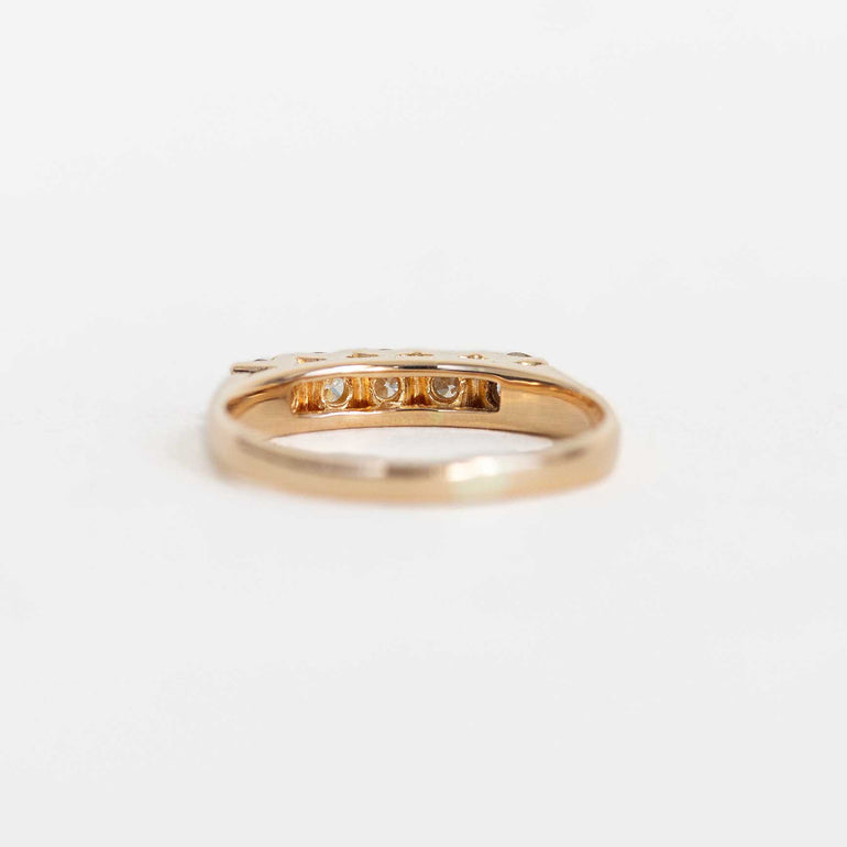 5-Stone Diamond Ring with Yellow Gold Band