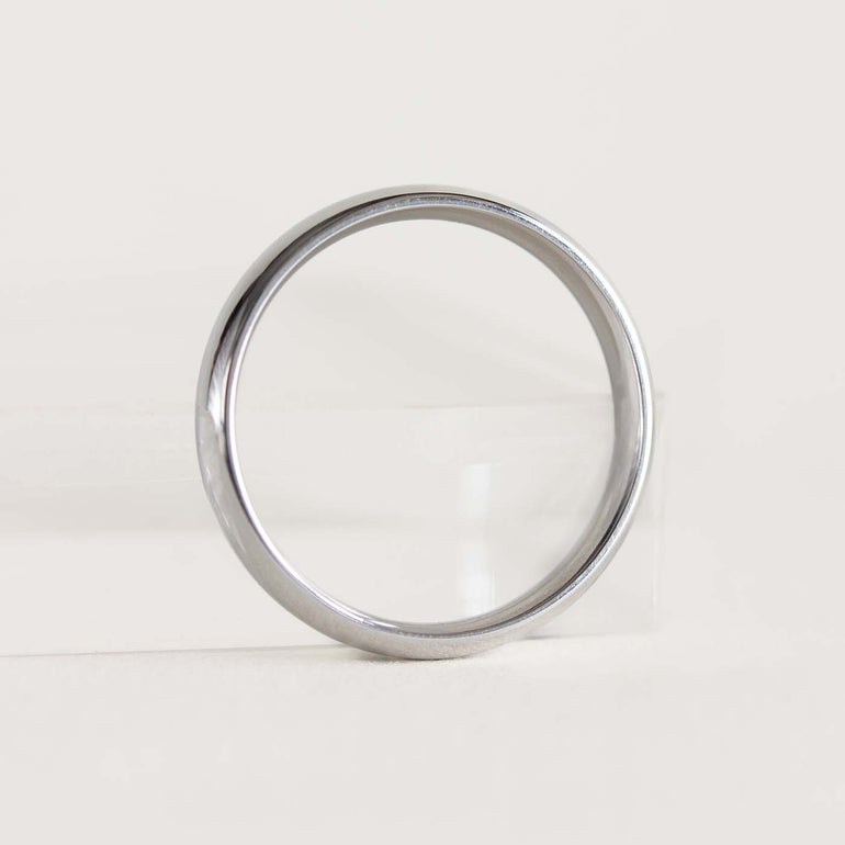 Platinum Vintage Wedding Band