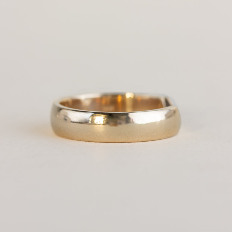 Cut Out Wedding Band