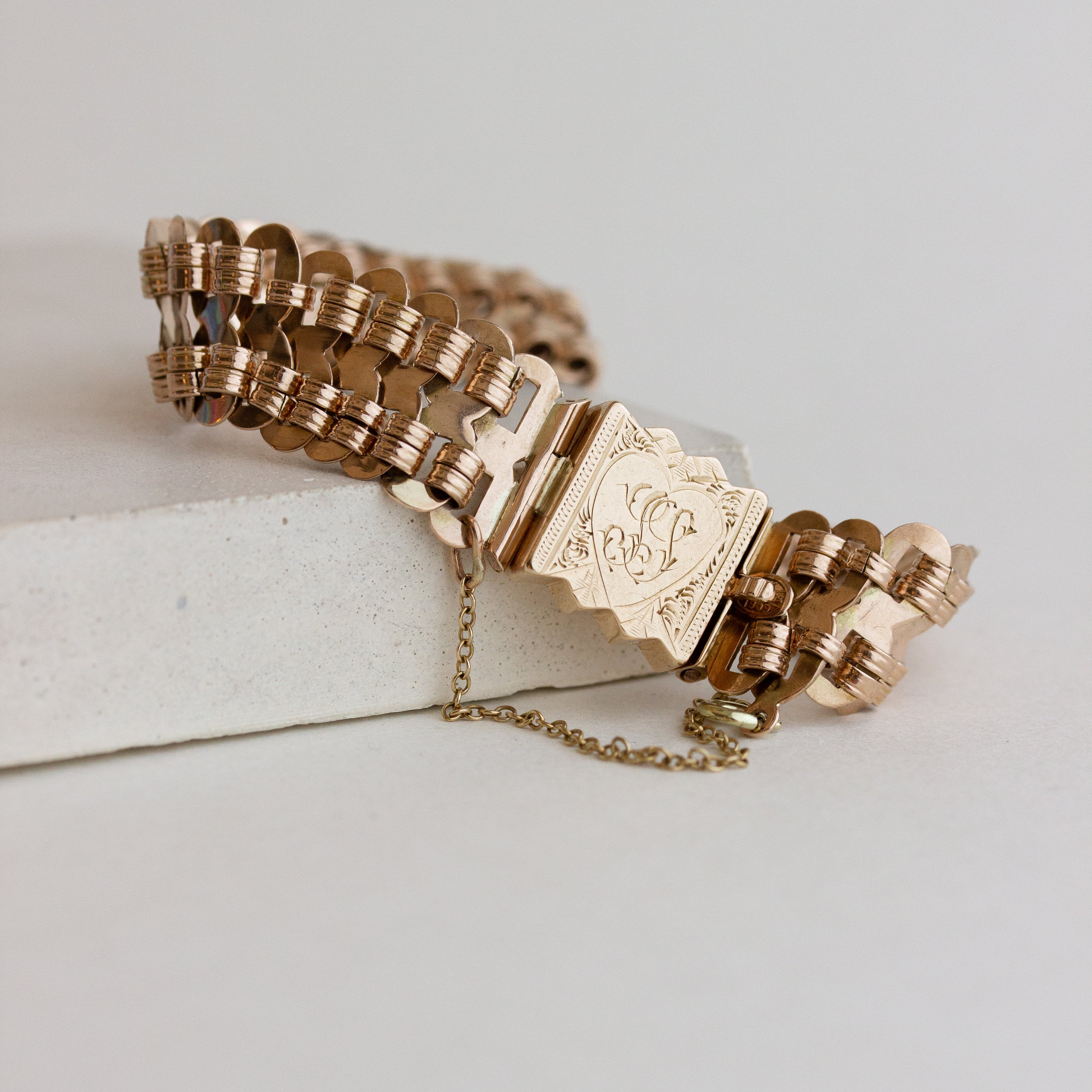 vintage rose gold chunky bracelet with engraving detail