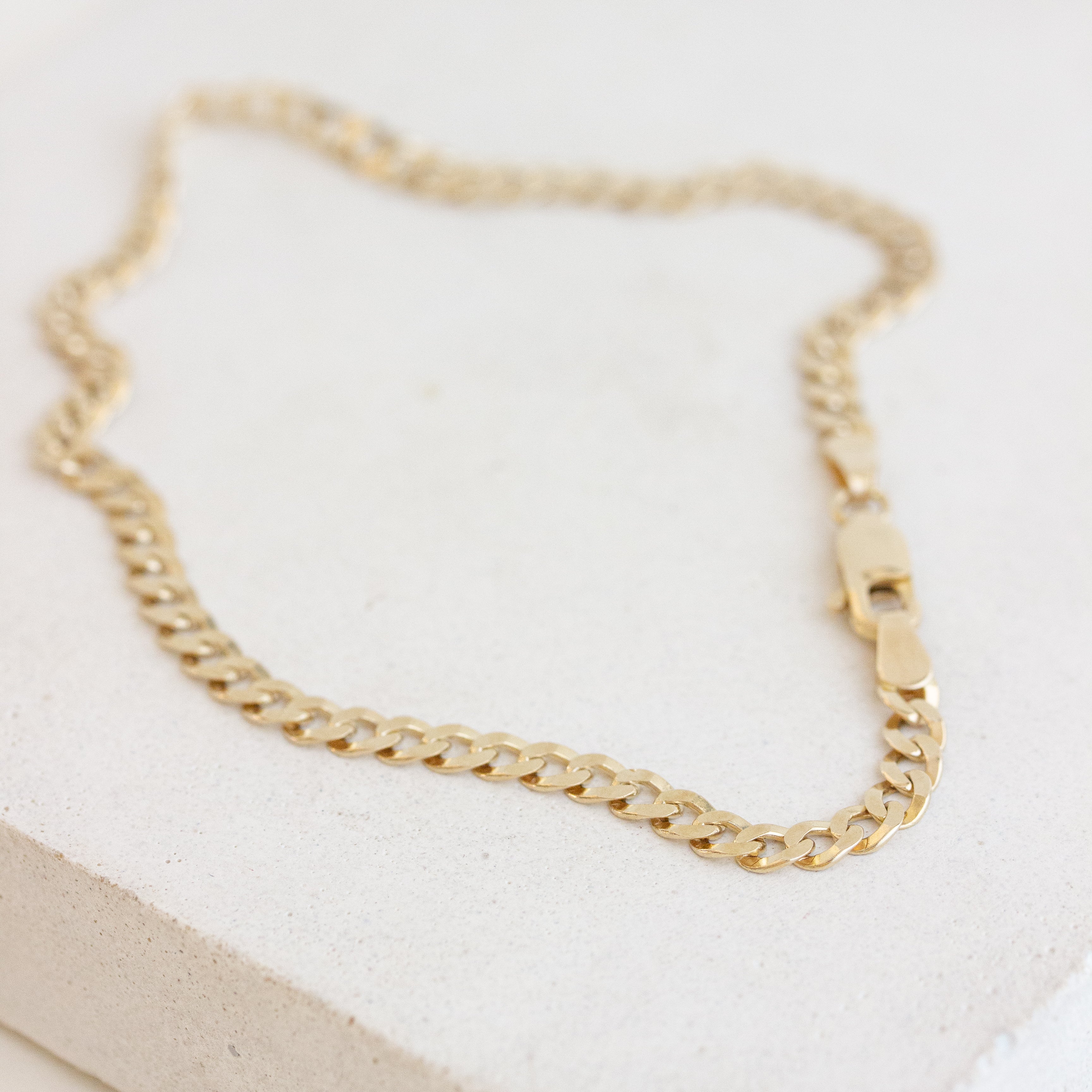 curb chain vintage gold