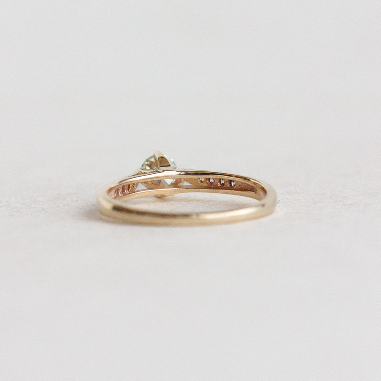 Vintage Diamond Engagement Ring