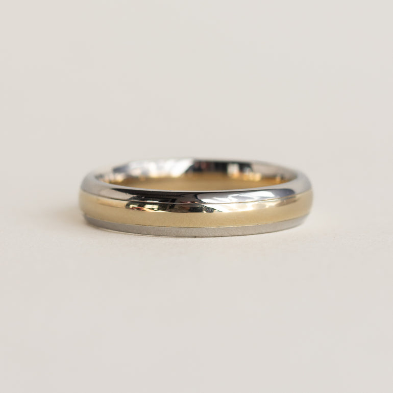 Vintage Two-Toned 18K Band