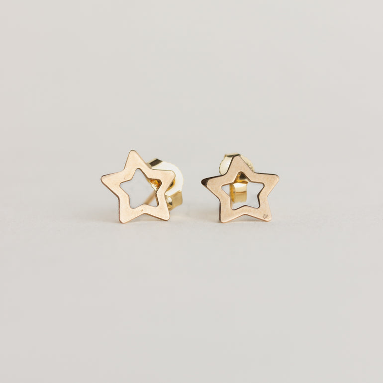 Vintage Star Studs 18K Gold