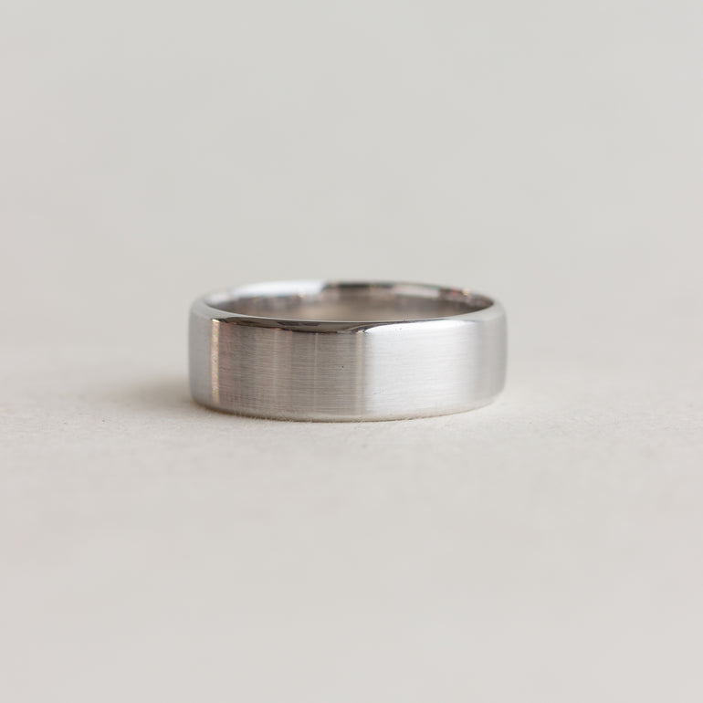 bevelled edge wedding band