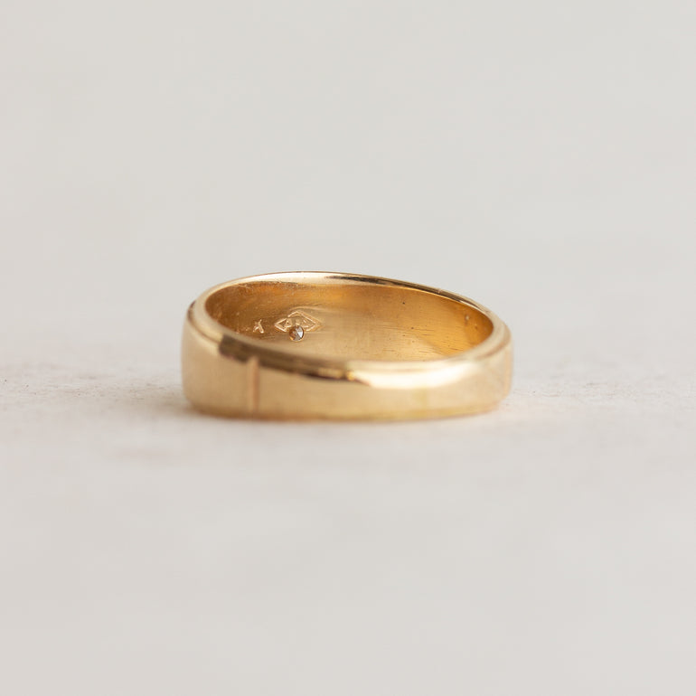 Star-Engraved Diamond Band