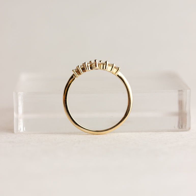 Diamond Comntour Wedding Band