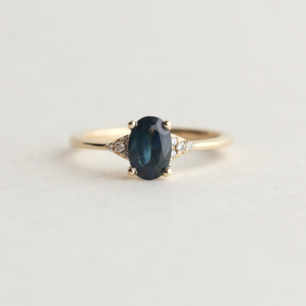 Oval Sapphire Side Stones Engagement Ring