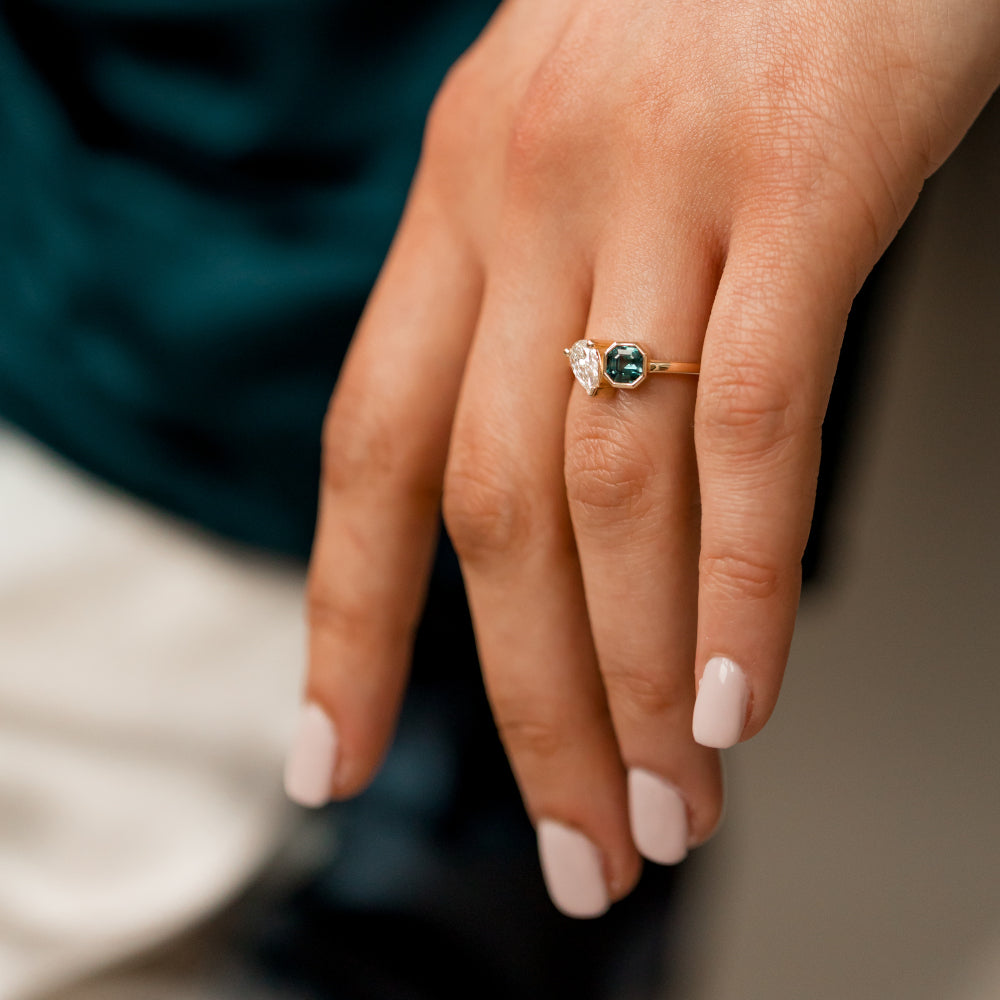Toi et Moi Diamond Sapphire Ring | Calida Ring | Evorden