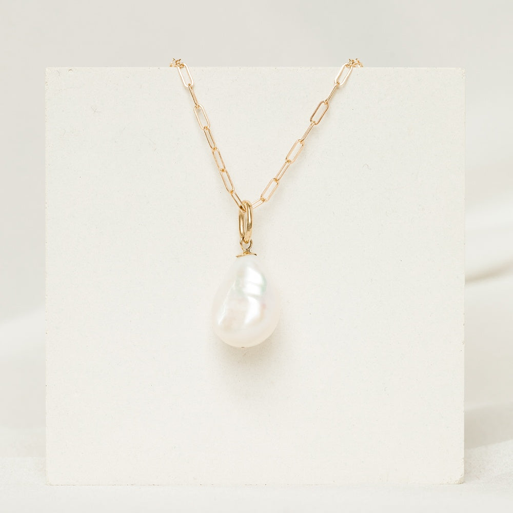 14K Gold Baroque Pearl Pendant | Evorden Everyday Collection