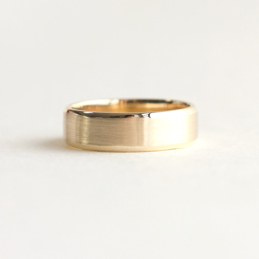 bevelled edge wedding band