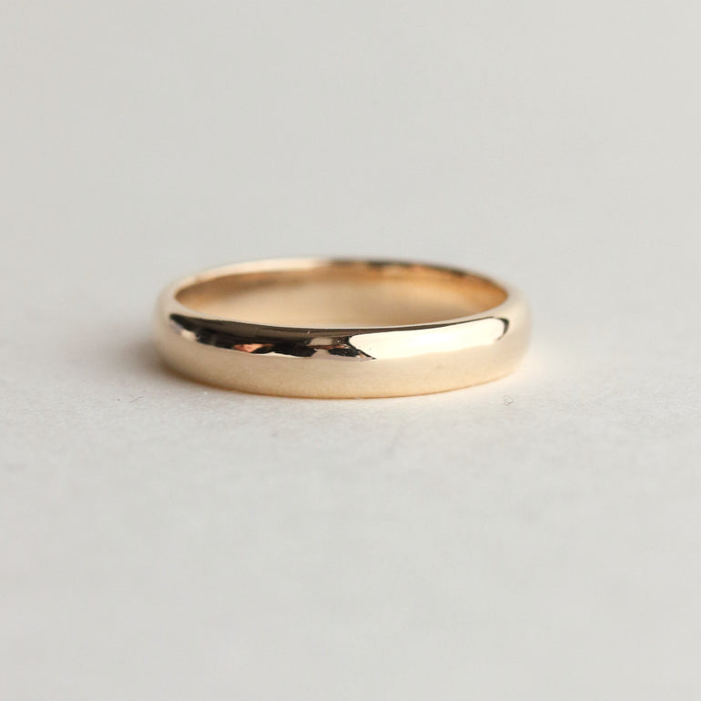 simple half round wedding band