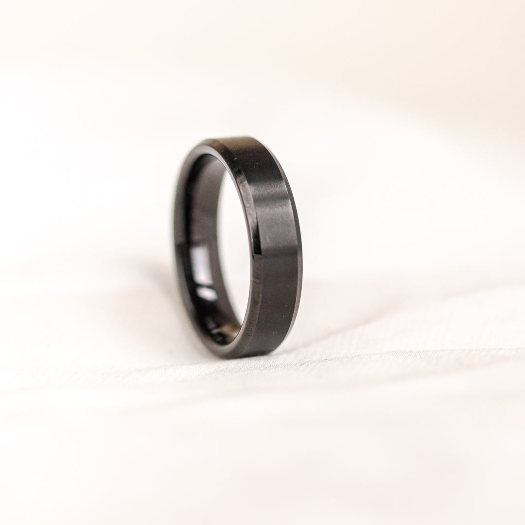 tungsten band